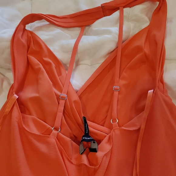 BCBG Max Azria Womens Sleeveless Faux Wrap Ev - Picture 4 of 8